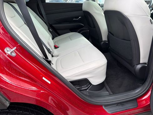 Used 2025 Hyundai Tucson SEL image 15