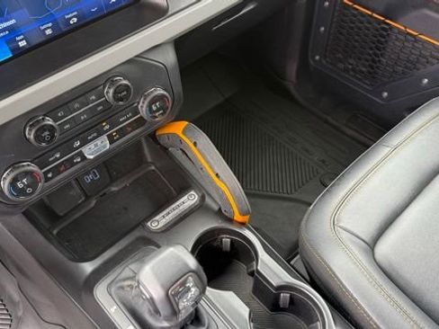 Used 2023 Ford Bronco Badlands AWD/4WD image 36