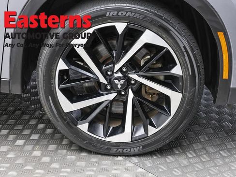 Used 2023 Mitsubishi Outlander SE AWD/4WD image 32