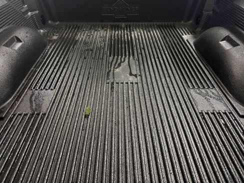 Certified 2022 RAM 2500 Big Horn w/ Snow Chief Group AWD/4WD image 18