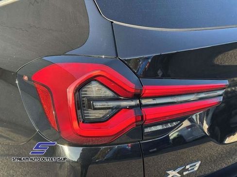 Used 2023 BMW X3 xDrive30i w/ Premium Package image 12