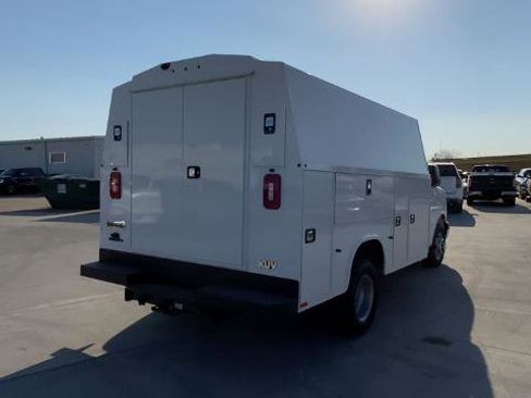 New 2024 Chevrolet Express 3500 w/ Power Convenience Package image 65