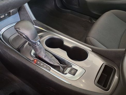 Used 2024 Chevrolet Malibu LT FWD image 32