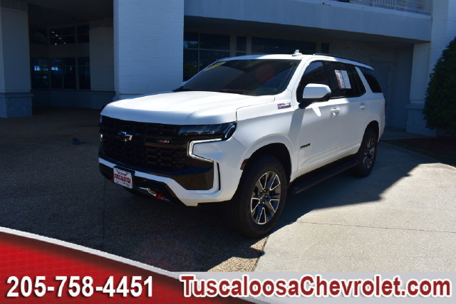 Used 2024 Chevrolet Tahoe Z71 w/ Luxury Package AWD/4WD image 5