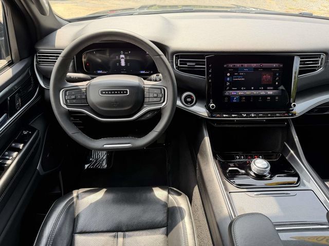 Used 2022 Jeep Wagoneer Series I AWD/4WD image 19