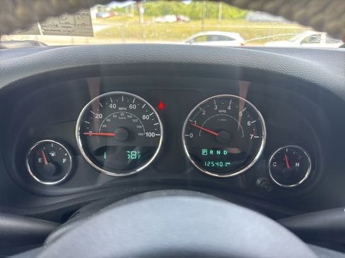 Used 2018 Jeep Wrangler Unlimited Sport S AWD/4WD image 19
