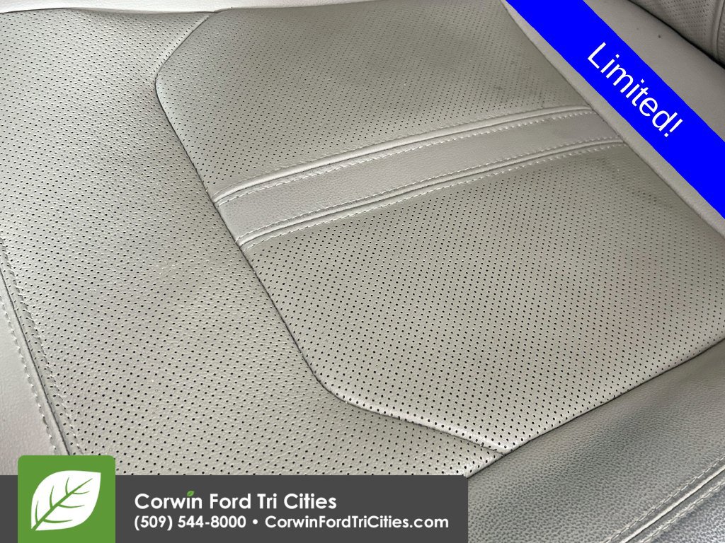Used 2022 Ford Expedition Max Limited AWD/4WD image 24