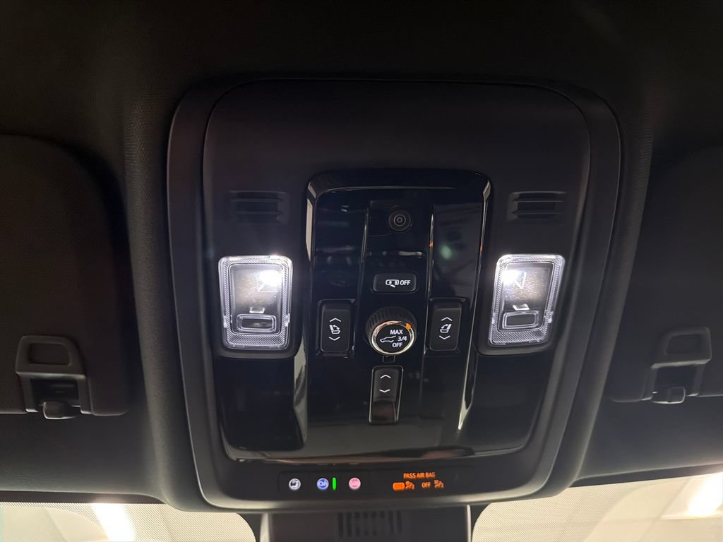 New 2026 GMC Yukon Denali w/ LPO, Floor Liner Package RWD image 16