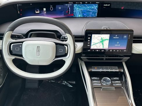 New 2026 Lincoln Nautilus Black Label w/ Jet Appearance Package AWD/4WD image 13