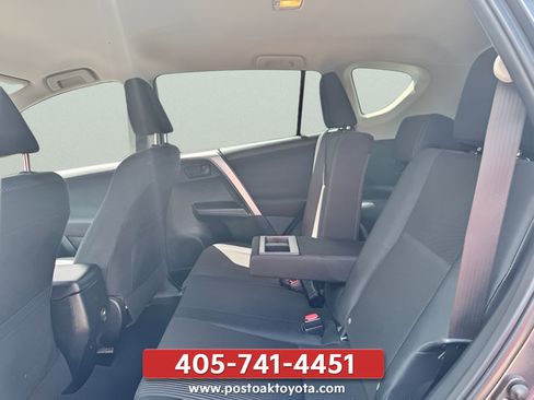 Used 2017 Toyota RAV4 LE FWD image 14