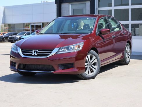Used 2015 Honda Accord LX image 3