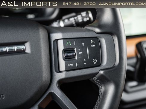 Used 2023 Land Rover Defender 110 X-Dynamic SE AWD/4WD image 49