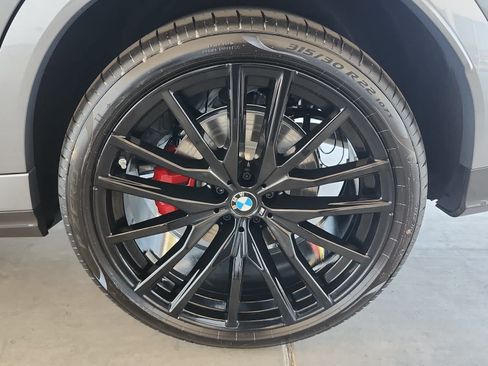 New 2027 BMW X6 xDrive40i w/ Climate Comfort Package AWD/4WD image 10