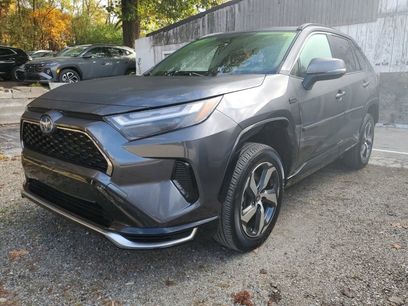 Used 2023 Toyota RAV4 SE