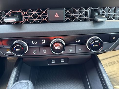 Used 2024 Honda Accord EX image 17