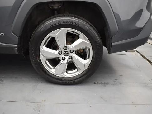 Used 2021 Toyota RAV4 Limited w/ Limited Grade Weather Package AWD/4WD image 37