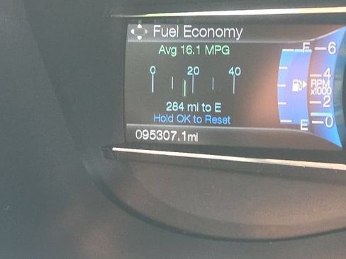 Used 2016 Ford Explorer Limited w/ Equipment Group 303A AWD/4WD image 28