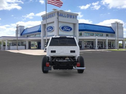 New 2025 Ford F350 XL w/ XL Chrome Package image 5