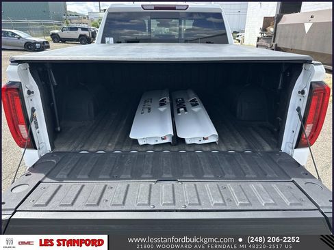 Certified 2023 GMC Sierra 1500 AT4 w/ AT4 Preferred Package AWD/4WD image 11