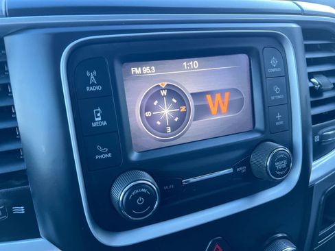 Used 2024 RAM 1500 Classic SLT image 18