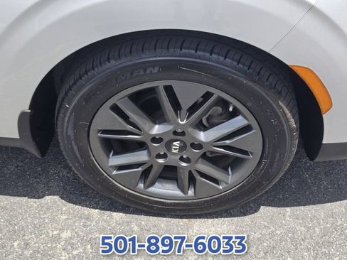Used 2021 Kia Soul EX FWD image 21
