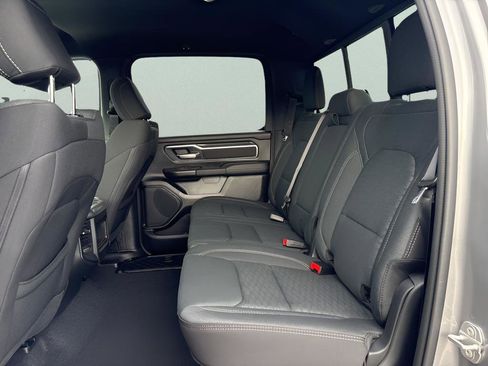 New 2026 RAM 1500 4x4 Crew Cab image 30