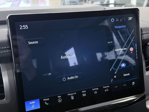 Used 2022 Ford Expedition XLT image 62