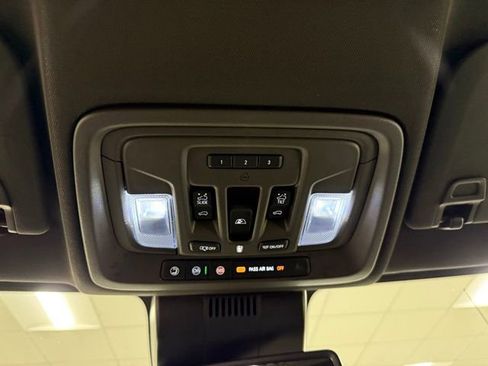 New 2026 GMC Sierra 1500 SLT w/ SLT Premium Plus Package image 22