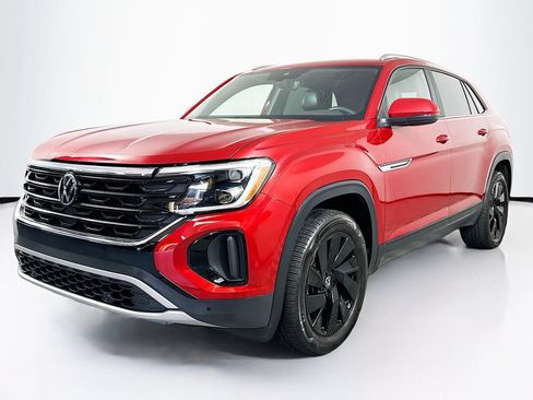 Used 2024 Volkswagen Atlas Cross Sport SE FWD image 1