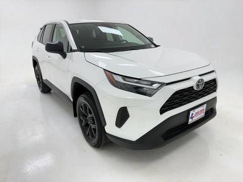Used 2023 Toyota RAV4 LE FWD image 2