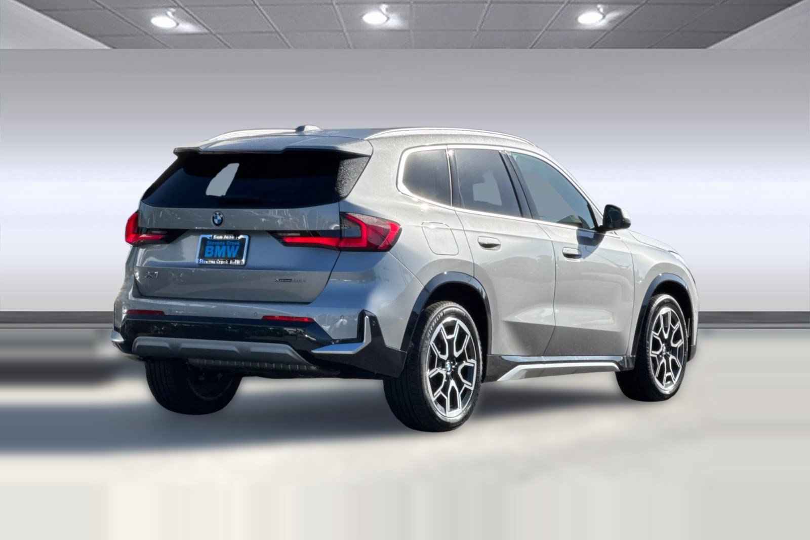 Used 2026 BMW X1 xDrive28i w/ Technology Package AWD/4WD image 9