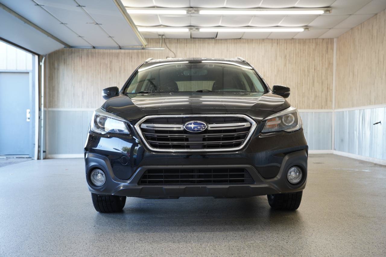 Used 2019 Subaru Outback 2.5i Touring w/ Popular Package #3A AWD/4WD image 2