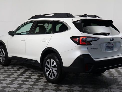 Used 2020 Subaru Outback 2.5i image 6
