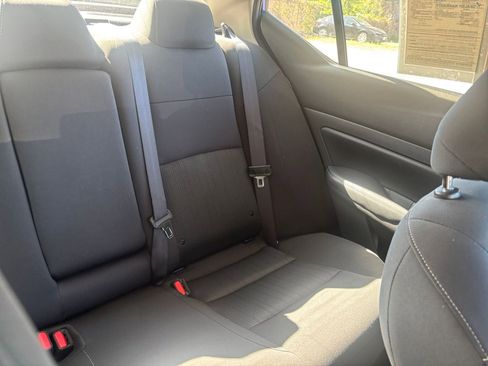 Used 2025 Nissan Altima 2.5 SV image 38