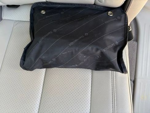 Used 2020 Chrysler Pacifica Touring-L Plus w/ Advanced Safetytec Group FWD image 23