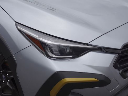 Certified 2025 Subaru Crosstrek 2.5i Sport AWD/4WD image 2