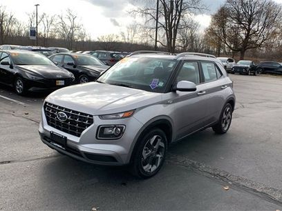 Used 2023 Hyundai Venue SEL