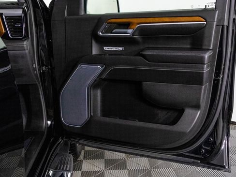 Certified 2022 GMC Sierra 1500 Denali w/ Technology Package image 44