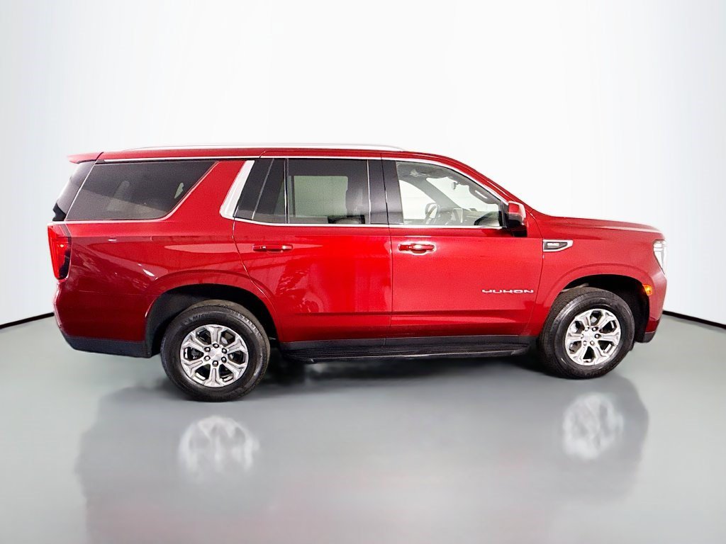 Used 2023 GMC Yukon SLE RWD image 11