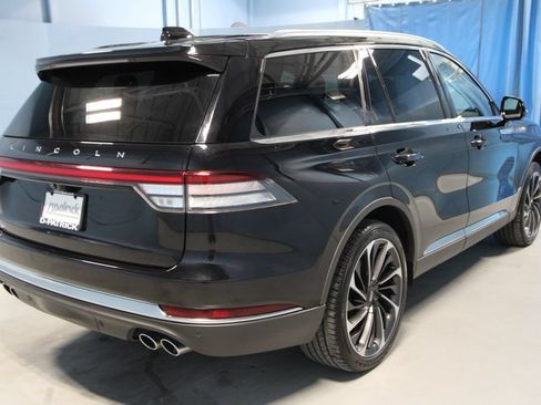 Used 2025 Lincoln Aviator Reserve w/ Equipment Group 201A AWD/4WD image 40