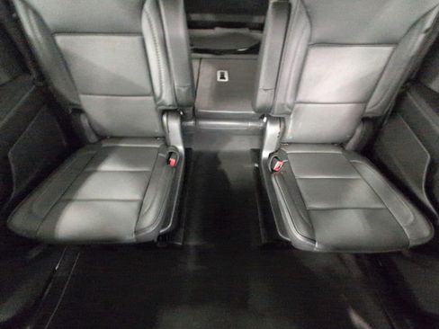 Certified 2025 GMC Yukon Denali AWD/4WD image 23