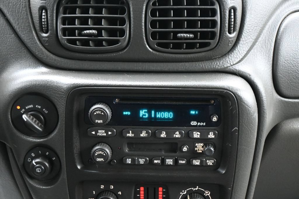 Used 2003 Chevrolet TrailBlazer LT AWD/4WD image 21