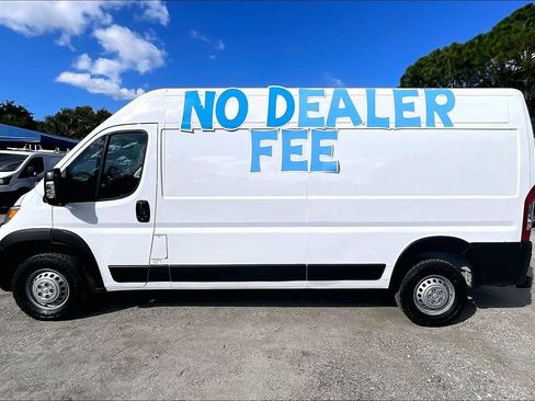 Used 2023 RAM ProMaster 2500 w/ Convenience Group image 16