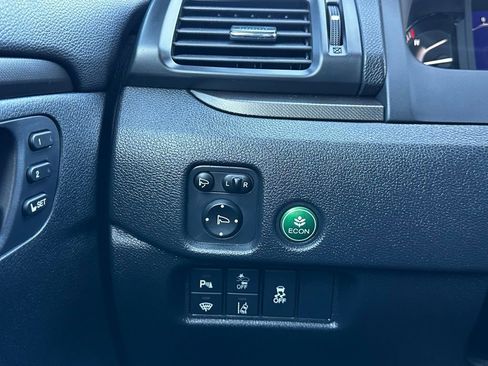 Used 2025 Honda Passport TrailSport image 26
