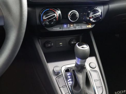 Used 2023 Hyundai Kona SEL FWD image 20