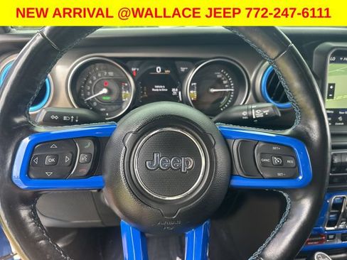 Used 2022 Jeep Wrangler Unlimited Rubicon 4xe w/ Steel Bumper Group AWD/4WD image 13