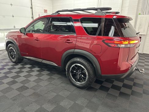 Used 2024 Nissan Pathfinder Rock Creek AWD/4WD image 7
