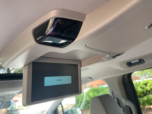 Used 2019 Honda Odyssey Touring image 16