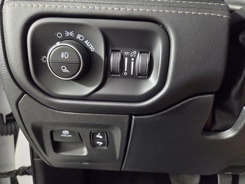 Used 2023 RAM 1500 Limited RWD image 19