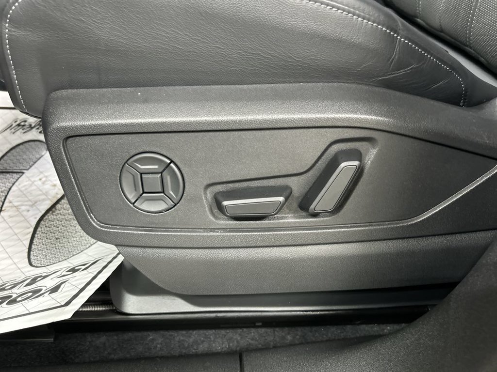 Used 2025 Audi Q5 Premium Plus w/ Premium Plus AWD/4WD image 10